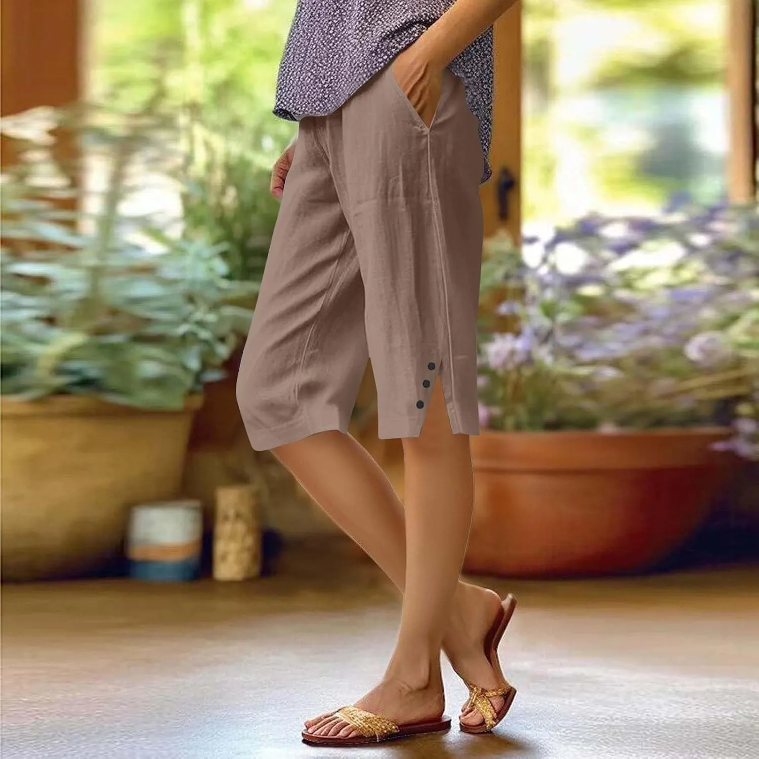 Pedal Pushers for Women 2025 Beach Vacation Wide Leg Capri Pants Loose Comfy High Waisted Short Pants with Pockets